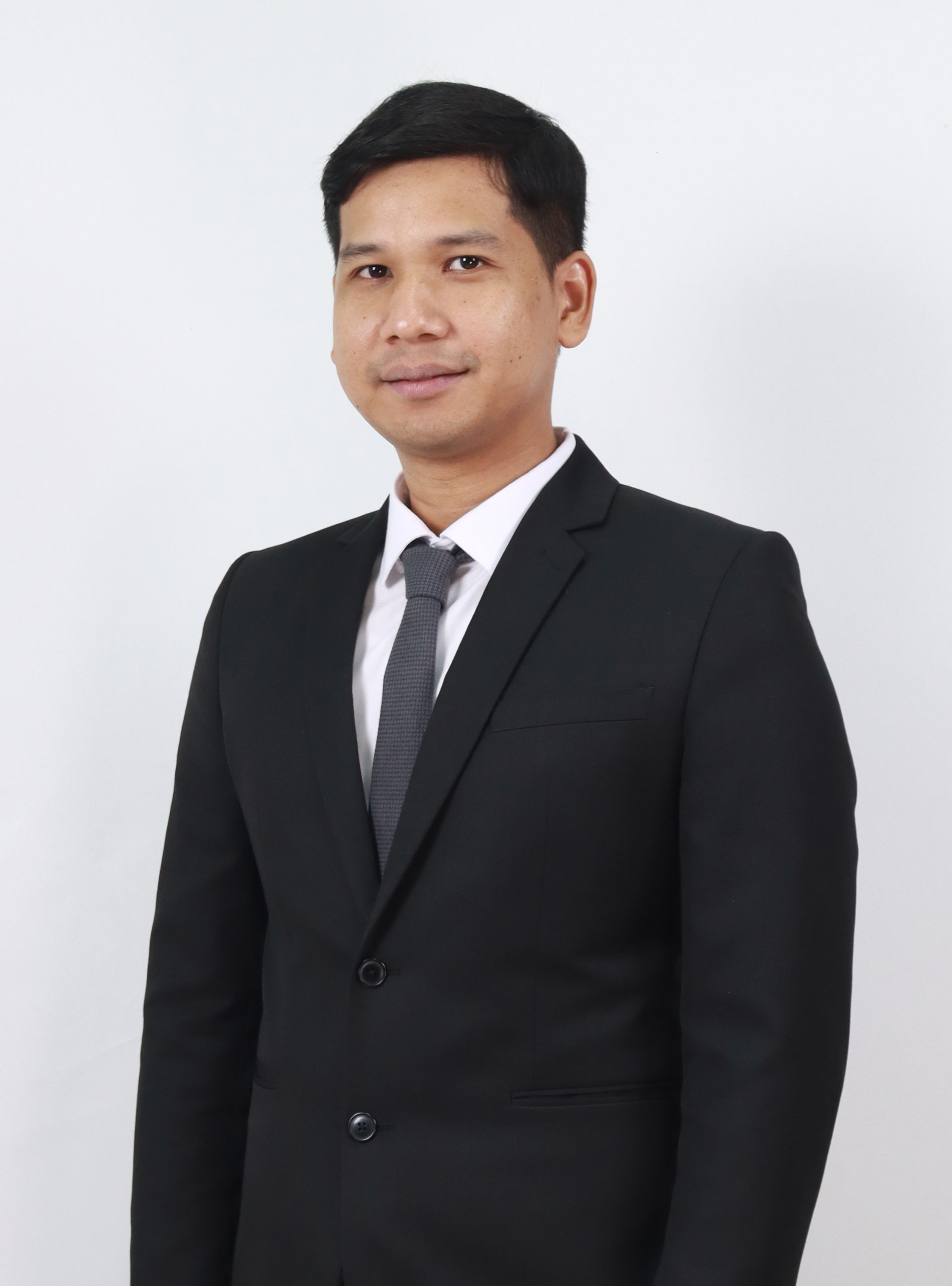 อ.อภัยภัทร